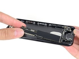 Замена тачскрина iPhone 7